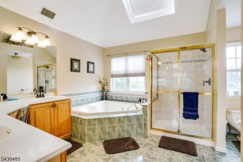 10 Crestwood Street Piscataway NJ 08854