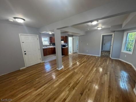 10 Tillinghast Street Newark NJ 07108