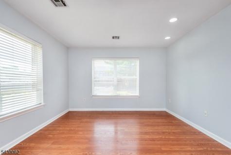 901 STUYVESANT-101 Union NJ 07083