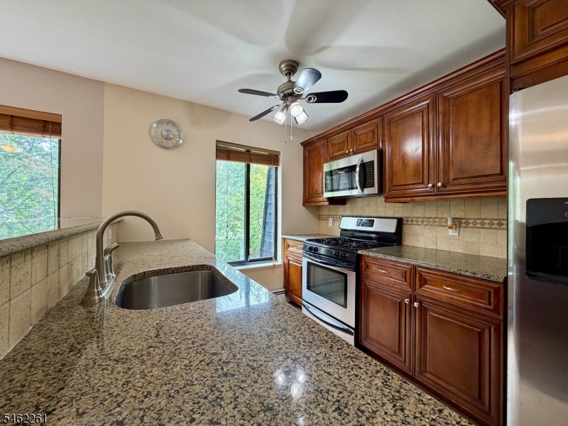727 Joralemon Street Belleville NJ 07109