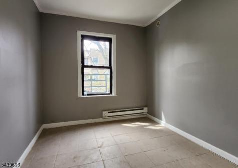 423 2ND Street Jersey City NJ 07302