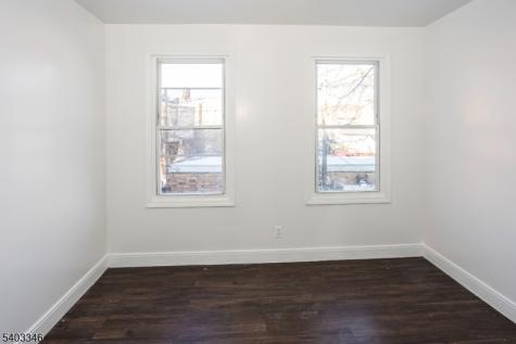 11 Ellington Street East Orange NJ 07017