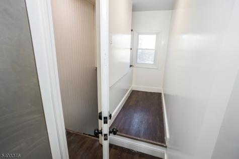 11 Ellington Street East Orange NJ 07017
