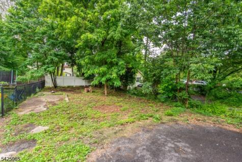 51 Riggs Place South Orange Village NJ 07079