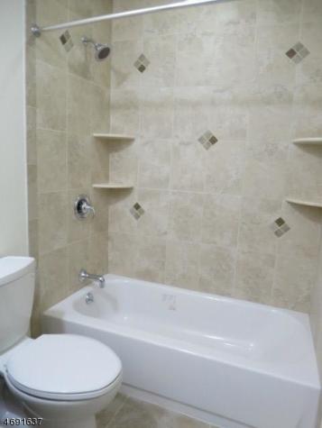 6 Flower Road Franklin NJ 08873