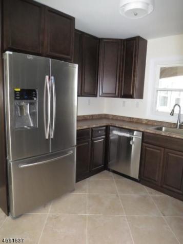 6 Flower Road Franklin NJ 08873