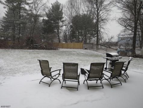 6 Flower Road Franklin NJ 08873