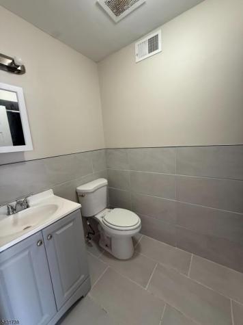 822 S 19th Street Newark NJ 07108