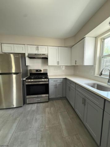 822 S 19th Street Newark NJ 07108