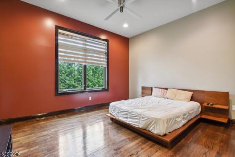 14 Michelle Lane Livingston NJ 07039
