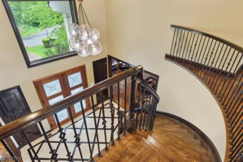14 Michelle Lane Livingston NJ 07039