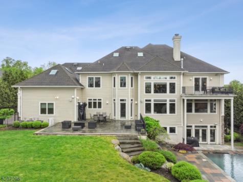 14 Michelle Lane Livingston NJ 07039