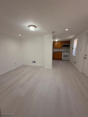 40 Magnolia Street Belleville NJ 07109