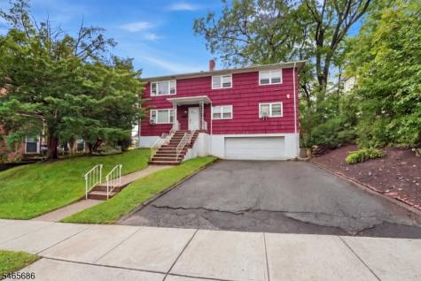15 Monroe Place Montclair NJ 07042