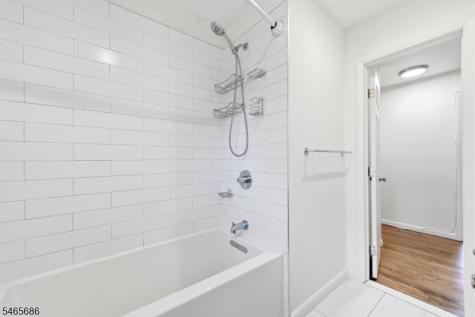 15 Monroe Place Montclair NJ 07042