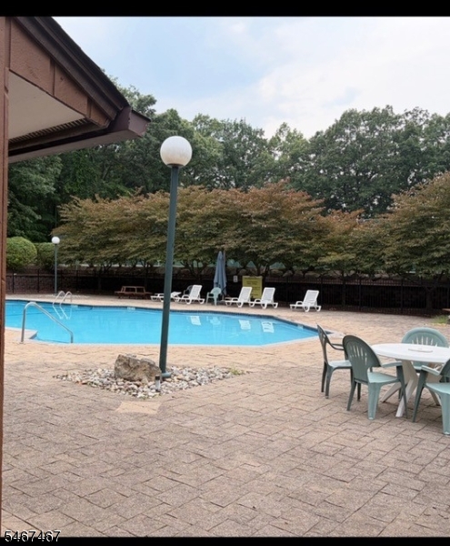 21140 Westview Wharton NJ 07885