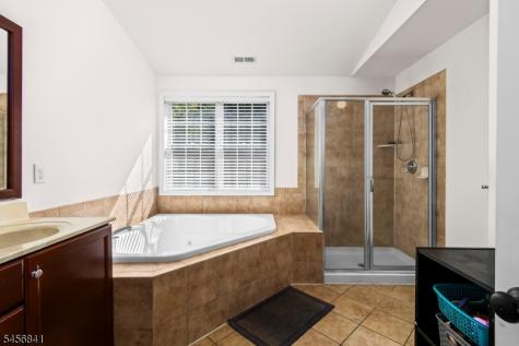 5 Pfrommer Avenue Mount Olive NJ 07828