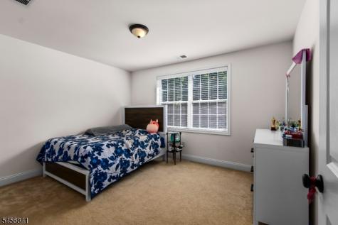5 Pfrommer Avenue Mount Olive NJ 07828