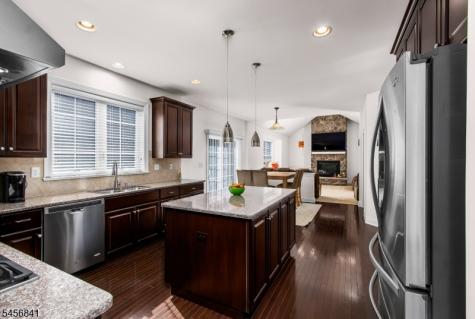 5 Pfrommer Avenue Mount Olive NJ 07828