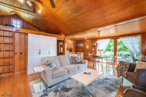 5 Sewell Road West Milford NJ 07421