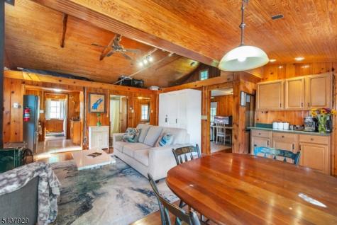 5 Sewell Road West Milford NJ 07421