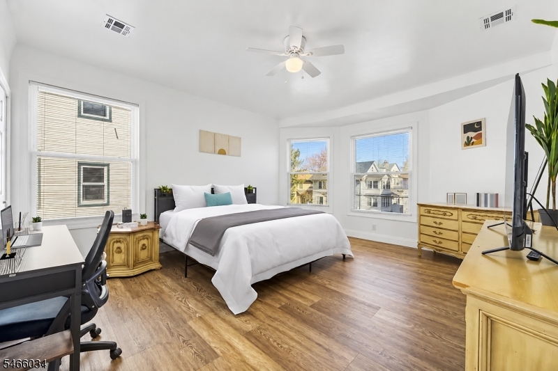 34 Lehigh Avenue Newark NJ 07112