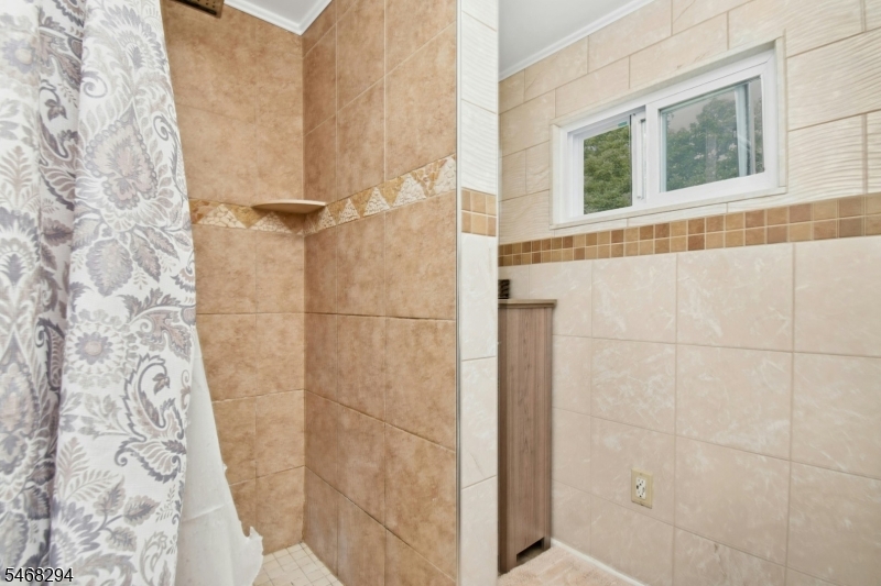 631 Concord Circle Ewing NJ 08618