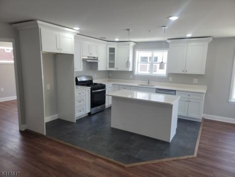 122 Rose Terrace Newark NJ 07108