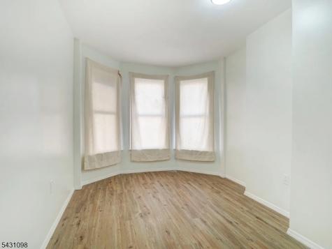 74 Winthrop Street Newark NJ 07104