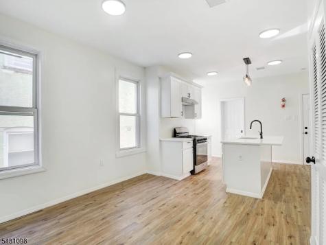 74 Winthrop Street Newark NJ 07104