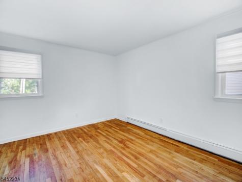 217 Eppirt Street East Orange NJ 07018