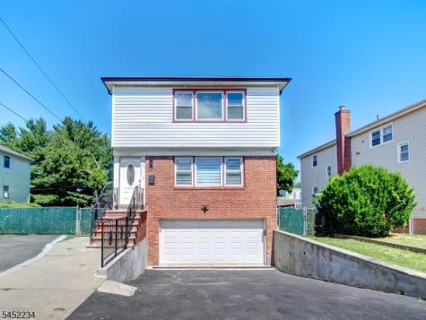 217 Eppirt Street East Orange NJ 07018