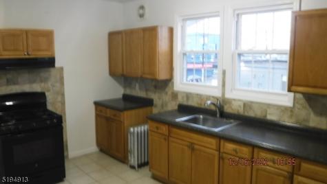 281 Buffalo Avenue Paterson NJ 07503