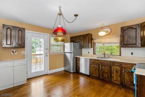 87 Glen Road Wantage NJ 07461