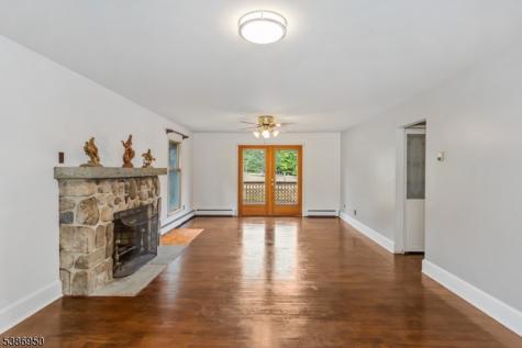 87 Glen Road Wantage NJ 07461