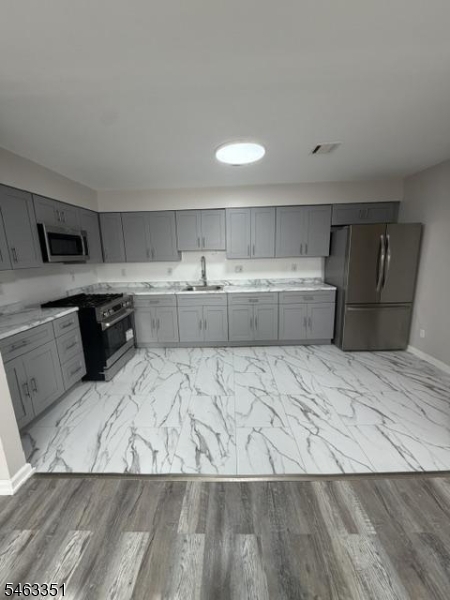 447 S 18th Street Newark NJ 07103