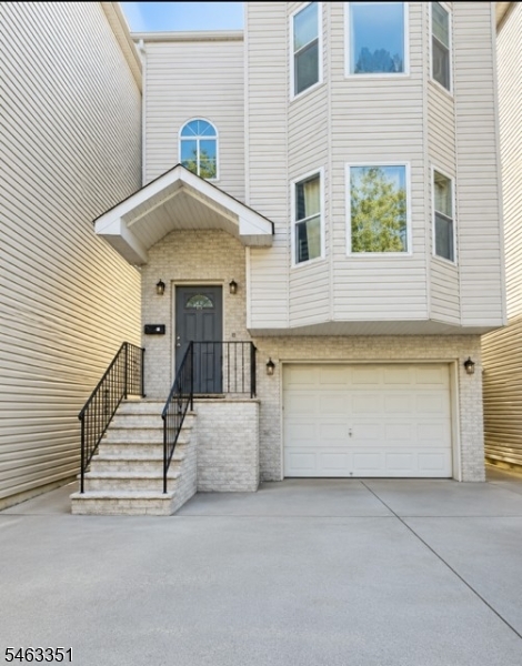 447 S 18th Street Newark NJ 07103