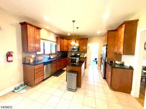 8 Overlook Road Randolph NJ 07869