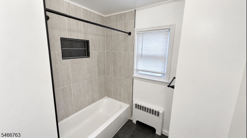 98 Mount Vernon Place Newark NJ 07106