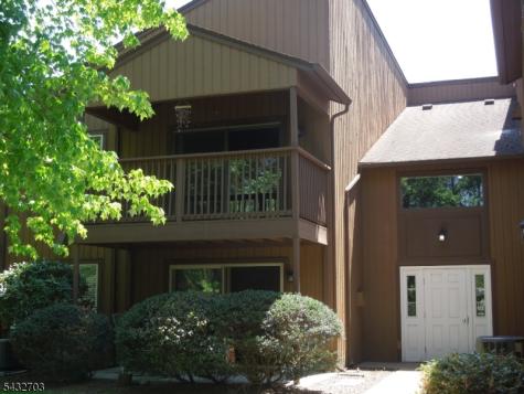 133 Drake Lane Roxbury NJ 07852