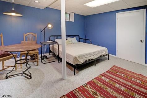 38 Park St 2-d Florham Park NJ 07932