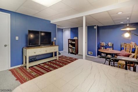 38 Park St 2-d Florham Park NJ 07932