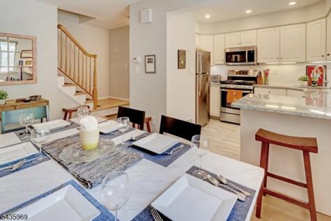 38 Park St 2-d Florham Park NJ 07932