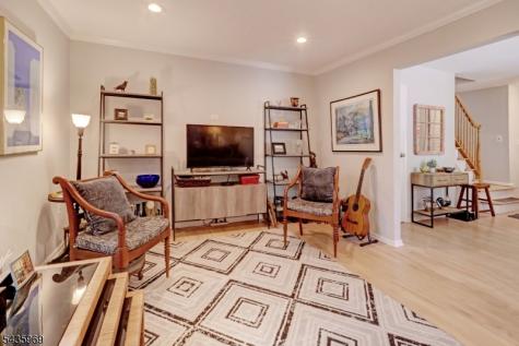 38 Park St 2-d Florham Park NJ 07932