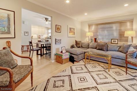 38 Park St 2-d Florham Park NJ 07932