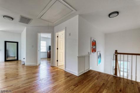 204 Lorraine Avenue Montclair NJ 07043