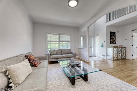 204 Lorraine Avenue Montclair NJ 07043