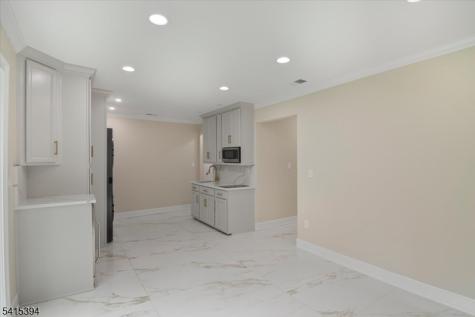 46 Fordham Trail Hopatcong NJ 07843