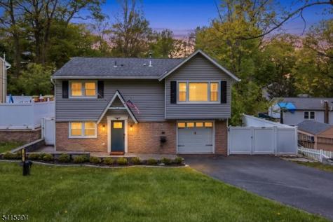 46 Fordham Trail Hopatcong NJ 07843