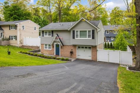 46 Fordham Trail Hopatcong NJ 07843